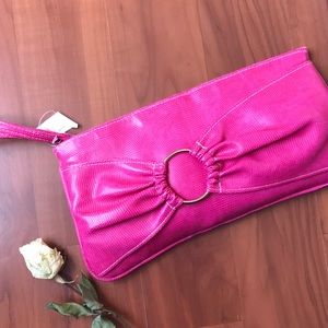 pink clutch